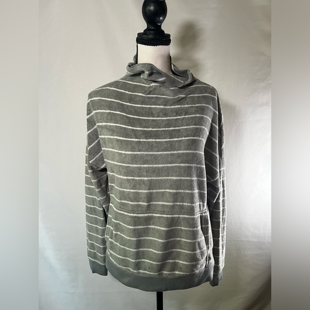 Mock neck sweatshirt